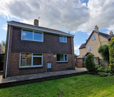 4 bed detached house to rent in Kingston Close, Taunton - Photo 2