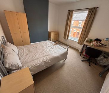32 Paget Street - 2 Bathrooms & No DepositLoughborough - Photo 3