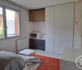 Location Appartement 1 pièce 29m² BOURG ST MAURICE 73700 - Photo 4
