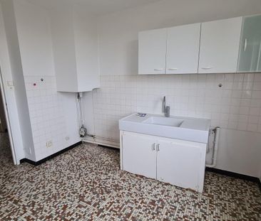 Location Appartement 3 pièces 65m² DIJON 21000 - Photo 3