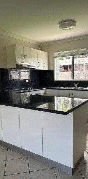 TWO BEDROOM UNIT FOR LEASE - Photo 2