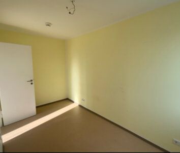 Gute Anbindung an den ÖPNV - Foto 1