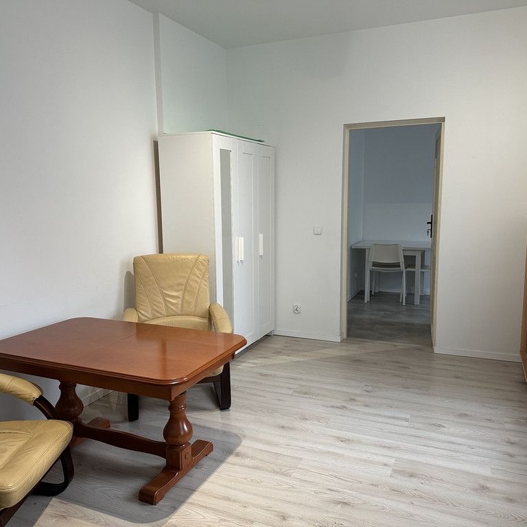 2 pokoje po remoncie, ul. Czarna - Photo 1