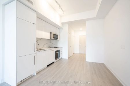 181 Sheppard Avenue E #304 - Photo 2
