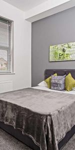 10 bedroom house of multiple occupation to rent - Photo 4