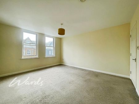 3 bedroom apartment to rent - Photo 5