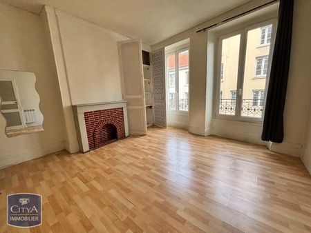 Location Appartement 4 pièces 92m² MONTMIRAIL 51210 - Photo 5