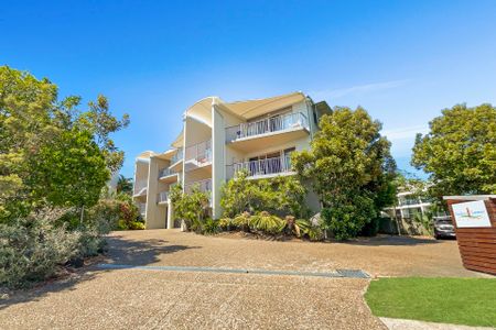 Unit 4/9-21 Frank Street, Coolum Beach. - Photo 2