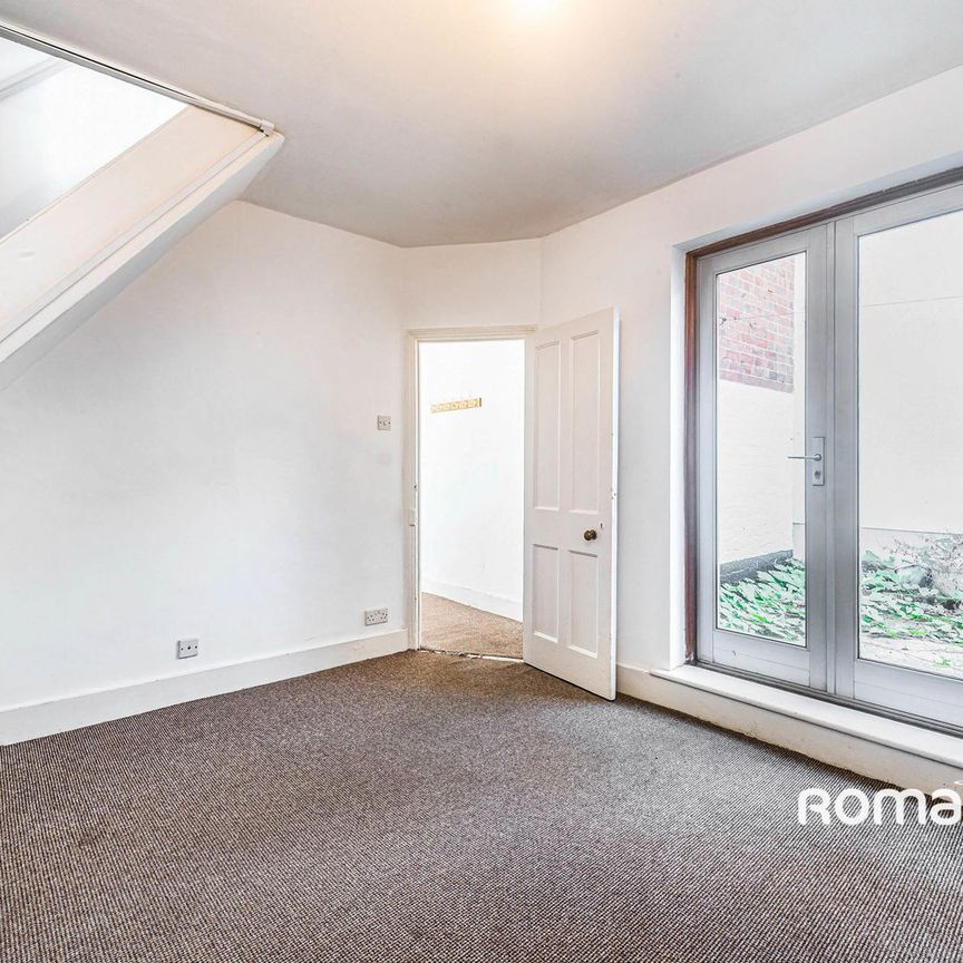 2 bedroom house to rent - Photo 1