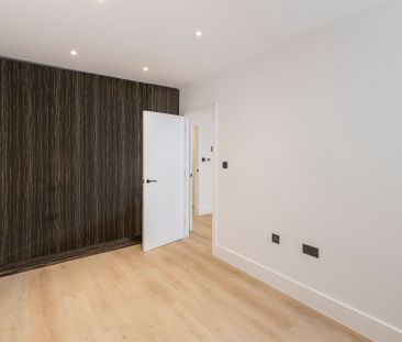 North Station Road, Colchester - Photo 2