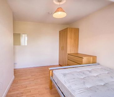 150 Ormeau Road, Belfast, BT7 2EB - Photo 3