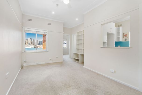 Available Now - Put Your Bubbles on Chill For New Year's Eve - Photo 1