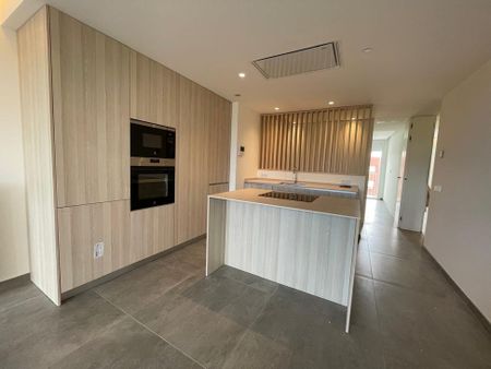 Palma de Mallorca, Balearic Islands 07011 - Photo 3