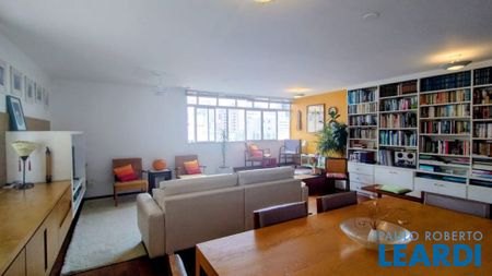 Apartamento - Photo 2