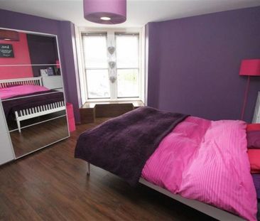 2 bedroom Flat To Let Total Size: 850 SQ FT - Photo 1