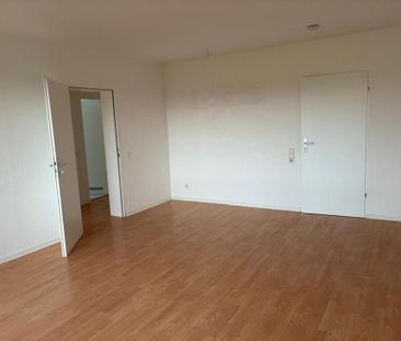 *Helle 3-Zimmerwohnung mit toller Aussicht ins Grüne**MIT BALKON! - Photo 2