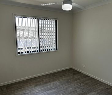 Modern & Low Maintenance Four-Bedroom Duplex - Photo 4