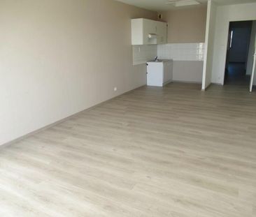 Location Appartement 2 pièces 53m² LA PRIMAUBE 12450 - Photo 3