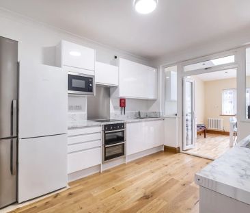 1 bedroom semi-detached house to rent - Photo 3