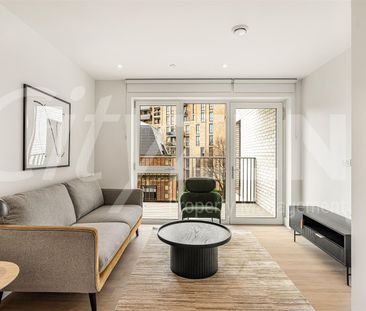 BOW VIEW APARTMENTS, Maple Mews, London - Photo 2