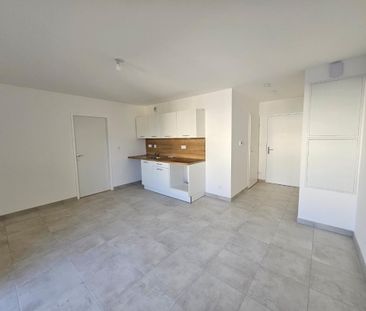 Location Appartement 2 pièces 39m² TOURS 37100 - Photo 5