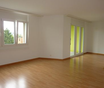 Helle Wohnung mit tollem Balkon - Photo 2