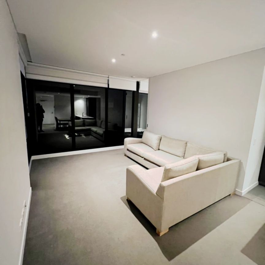 18/20 O'dea Ave, Sydney - Photo 1