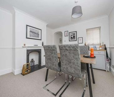 Bowden Road, Sunninghill, SL5 - Photo 4