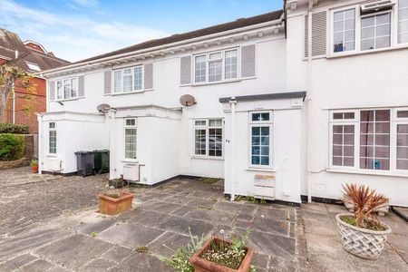 Furness Road, BN20 - Photo 5