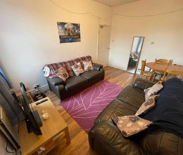 5 bedroom maisonette to rent - Photo 2