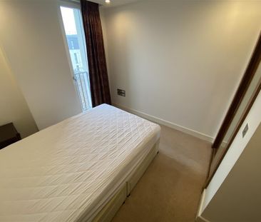 2 bedroom apartment to rent - Photo 3