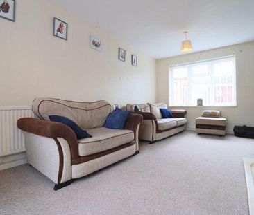 3 bedroom terraced house to rent - Photo 2