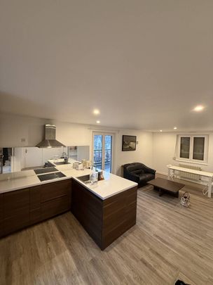 À LOUER ! Duplex de 3 pièces meublé de 60m2 avec grande terrasse privative a proximité des Institutions Européennes - Photo 1