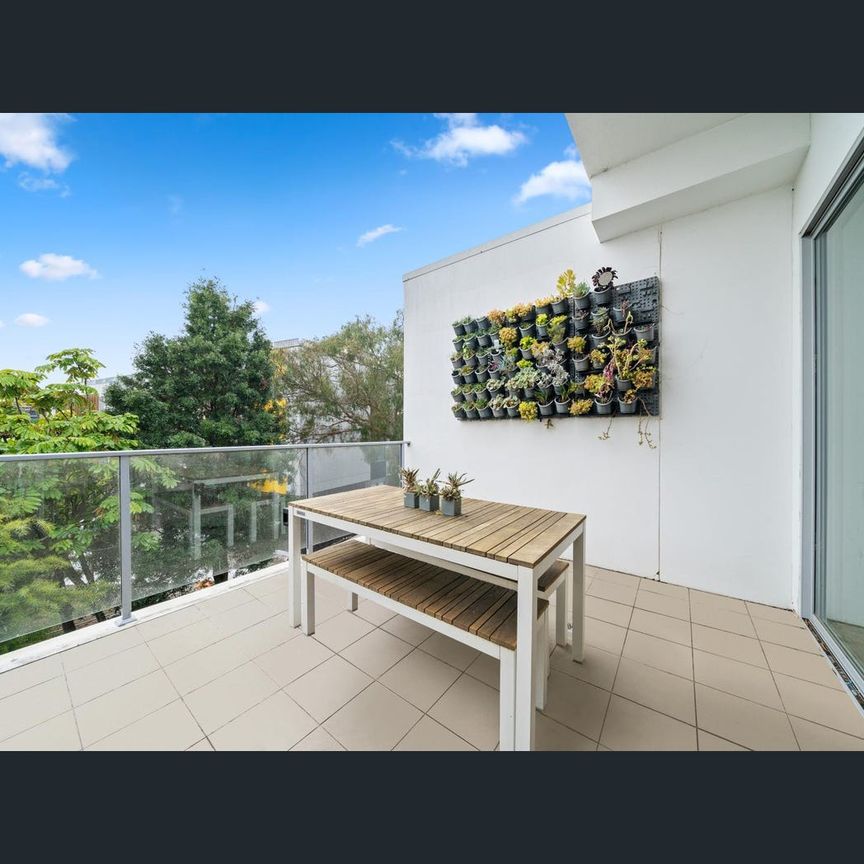 310/141-143 McEvoy Street, Alexandria, NSW 2015 - Photo 1
