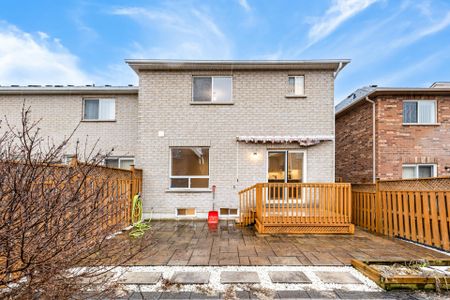 For Lease - 72 Park Place Drive, Markham, Ontario - Photo 4