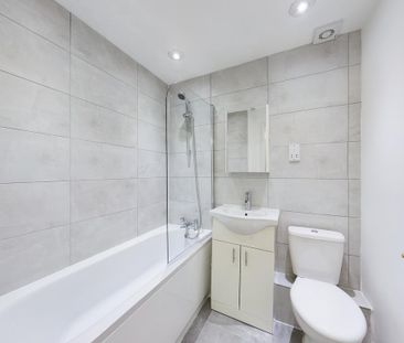 2 bedroom terraced house to rent - Photo 6