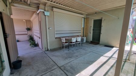 915 Centre Road, Bentleigh East VIC 3165 - House For Rent | Domain - Photo 4
