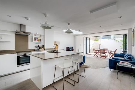 Ifield Road, Chelsea - Photo 2