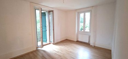Appartement de 4 pièces au 1er étage - Photo 2