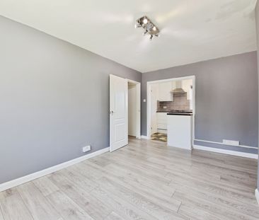 Chapel Fields, Harlow - Photo 4