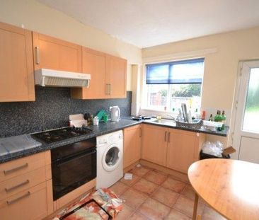 3 bedroom house share to rent - Photo 2