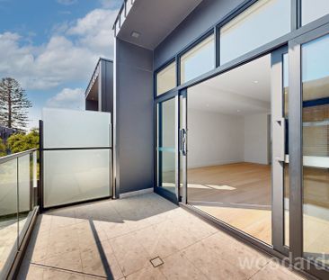 A Masterclass in Contemporary Elegance – Brand New Architecturally ... - Photo 1