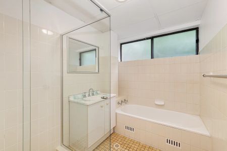 6/461 Willoughby Road, - Photo 5