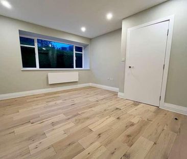 Bournemouth, BH1 - Photo 4