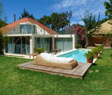 Cascais e Estoril, Lisbon - Photo 3