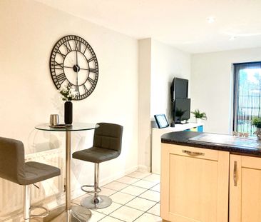 Iliffe Close - Photo 2