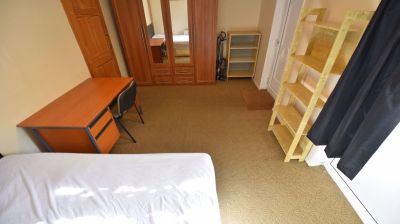 3 bedroom House in Rillbank Lane, Leeds - Photo 5