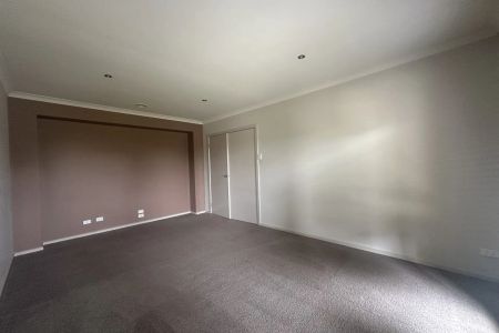 17 Yuruga Boulevard, Point Cook. - Photo 5