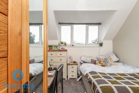 2 bed Apartment for Rent - Photo 3