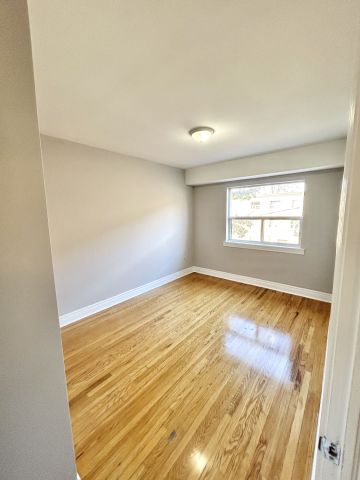 For Lease - 9 Thirty Third Street Unit# 306, Toronto, Ontario - Photo 3